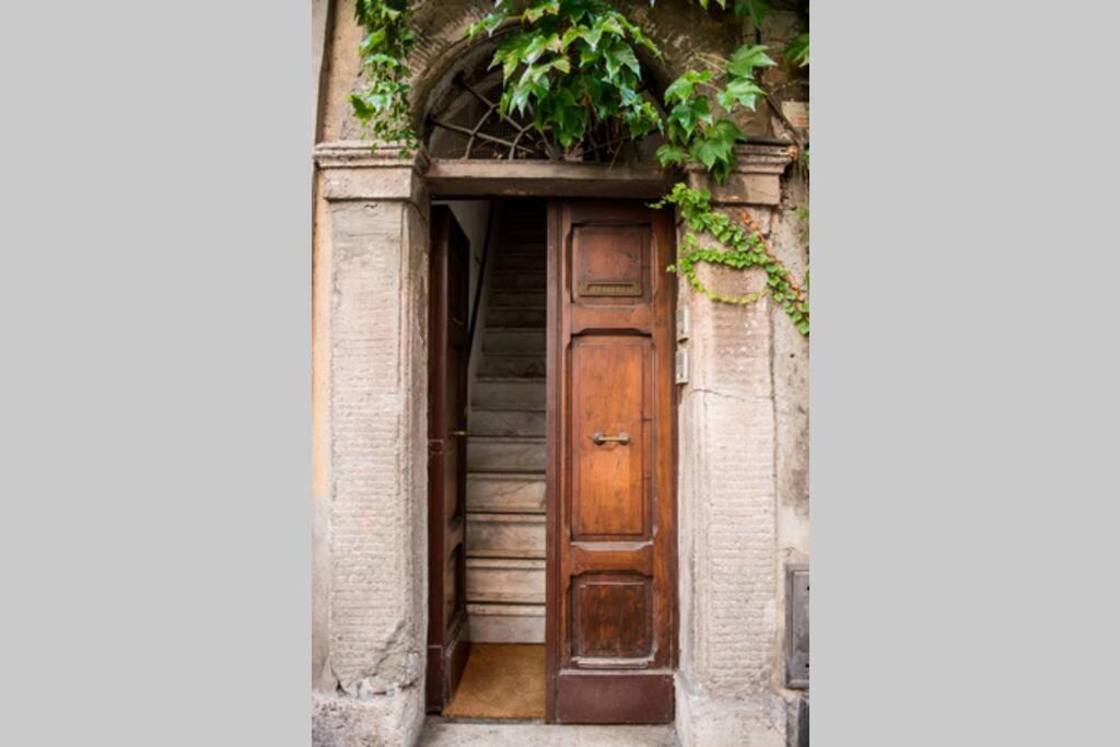 Colosseum/Panisperna Nina Apartament With Terrace Roma Exterior foto