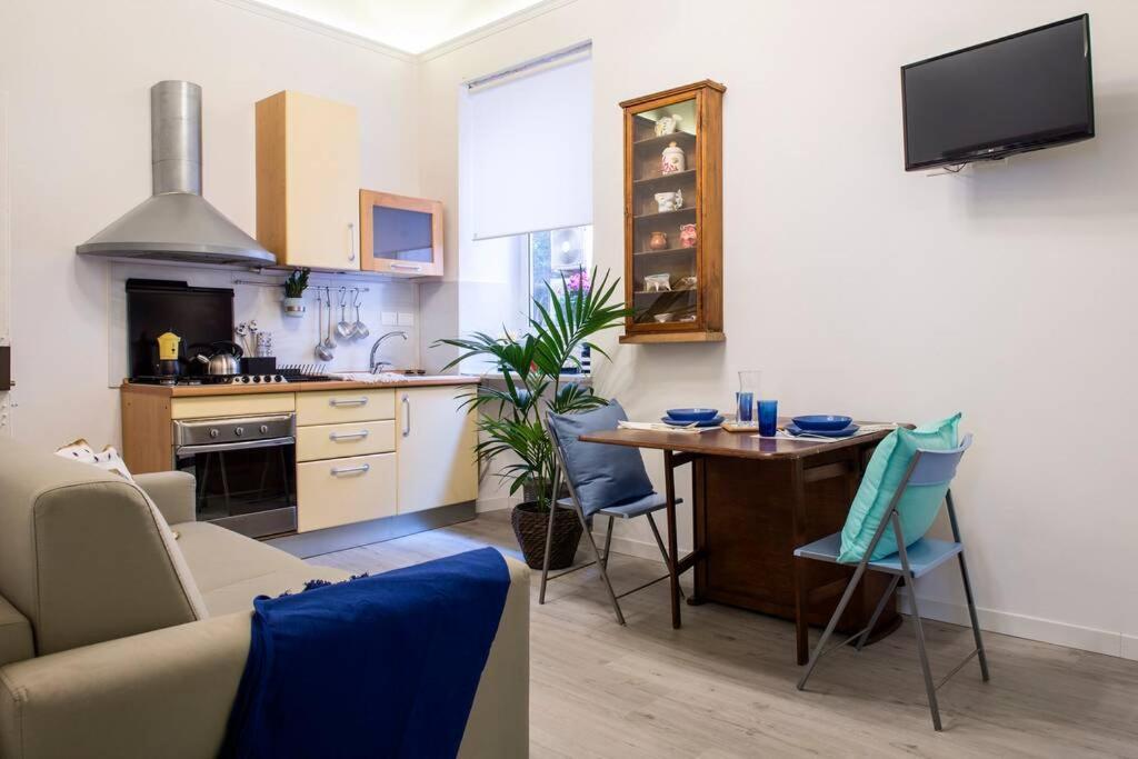 Colosseum/Panisperna Nina Apartament With Terrace Roma Exterior foto